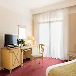 The 1932 & Cap D'antibes - Mgallery Collection Hotel Juan-les-Pins